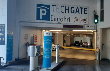 Garage Tech Gate 1