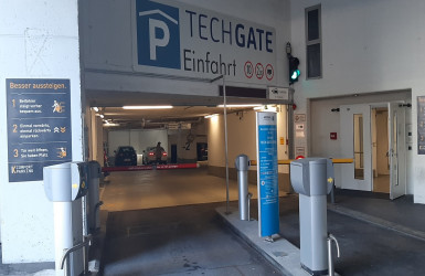 Garage Tech Gate 2