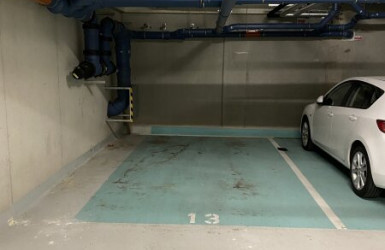 Tiefgaragenplatz