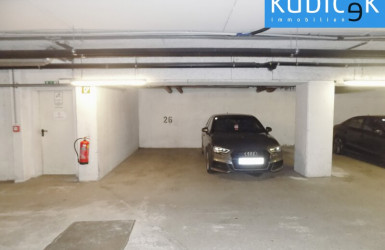 Tiefgaragenplatz